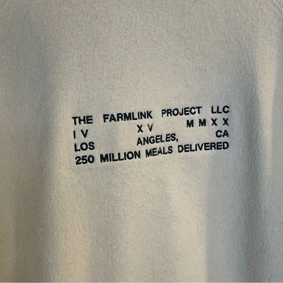 FEAT. Blanket blend soft Crewneck Sweatshirt in Oatmilk Size XXL - Picture 5 of 13